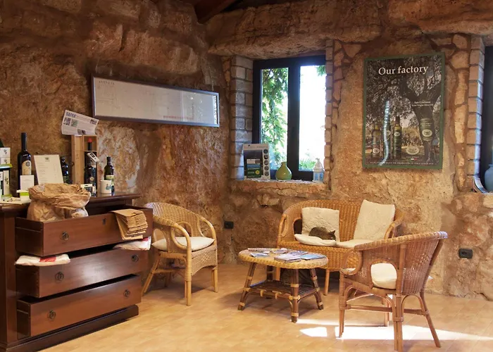 Aparthotel Isa - Village Surrounded By Greenery With Swimming Pool Just A Few Minutes From Alghero 3*
