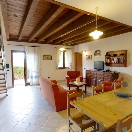 Isa - Village Surrounded By Greenery With Swimming Pool Just A Few Minutes From Alghero Apartmanhotel Santa Maria la Palma