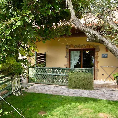 Isa - Village Surrounded By Greenery With Swimming Pool Just A Few Minutes From Alghero Apartmanhotel Santa Maria la Palma